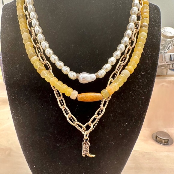 Cowgirl boot necklace look with extender - Picture 1 of 5